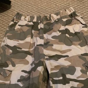 camo pants
